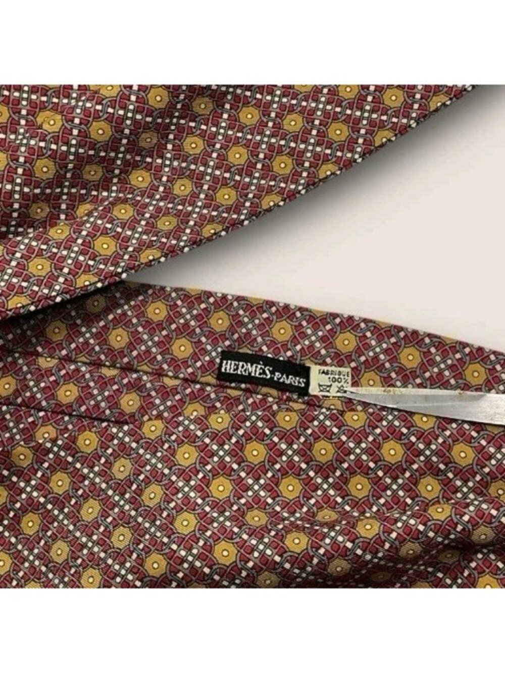 HERMÈS Silk Ascot Cravat FRANCE Burgundy Gray Beige Geometric EUC - Picture 3 of 4